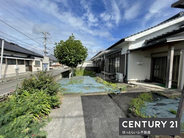 ■角地で使い勝手の良い4DK！■南側道路面で明るいお家！