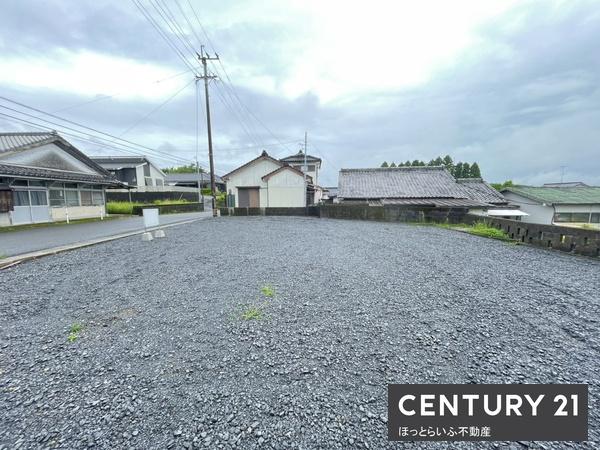 住宅用地他資材置き場にも適しています