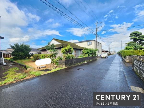 静かな場所に約１６５坪の土地が出ました