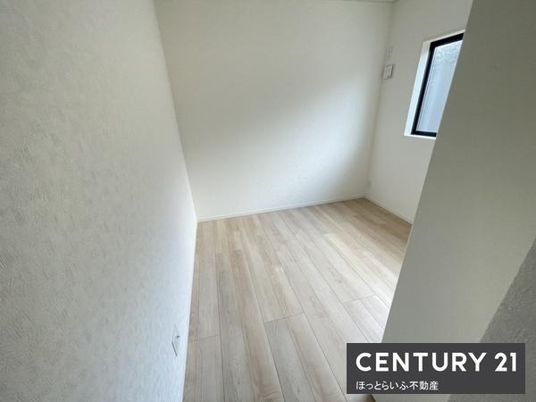 静かな環境にある新築平屋建です