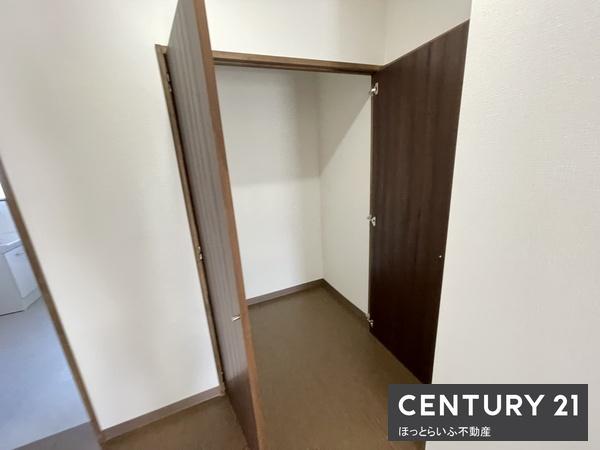 都城市広原町の中古一戸建て(収納)