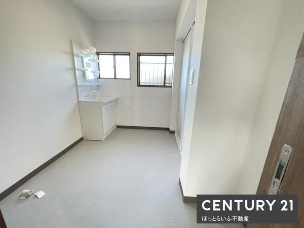 都城市広原町の中古一戸建て(洗面台・洗面所)