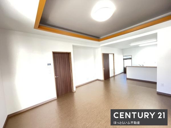 都城市広原町の中古一戸建て(リビング)