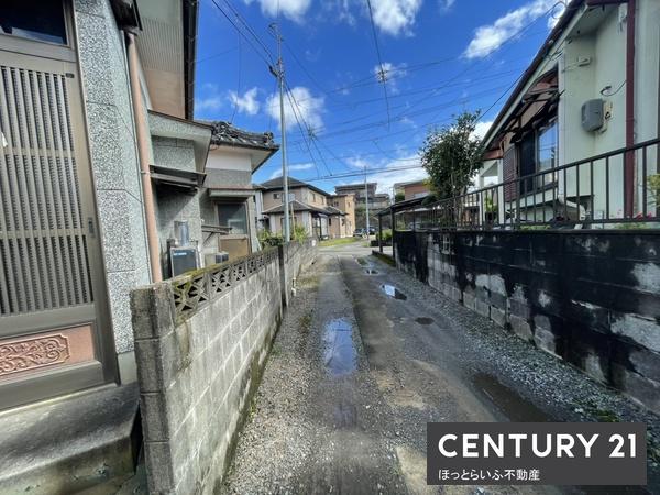 再建築不可ですが立地的に利便性高し