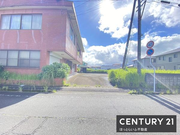 事務所付住居になります