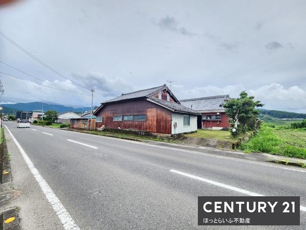 長田町ののどかな場所に中古住宅が出ました