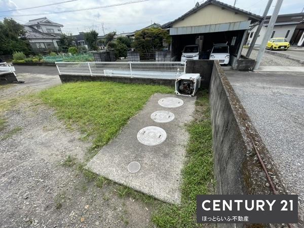 郡元町の1戸建て貸家物件です。築20年とまだ綺麗です