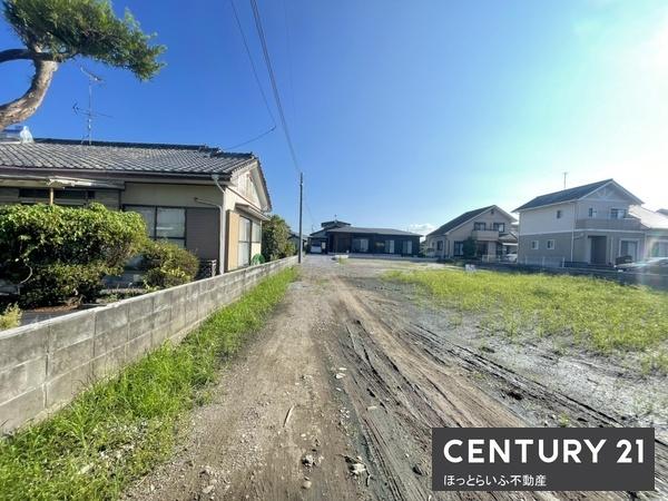 都北町に広々とした売地が出ました。