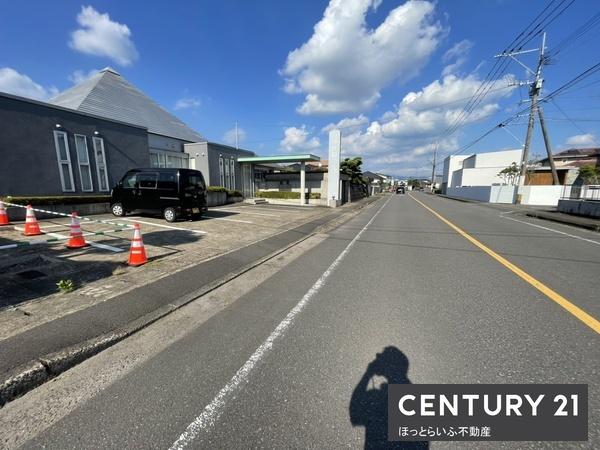 動物病院跡店舗が売りに出ました
