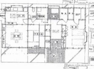 電動シャッター付き設備が整った中古住宅