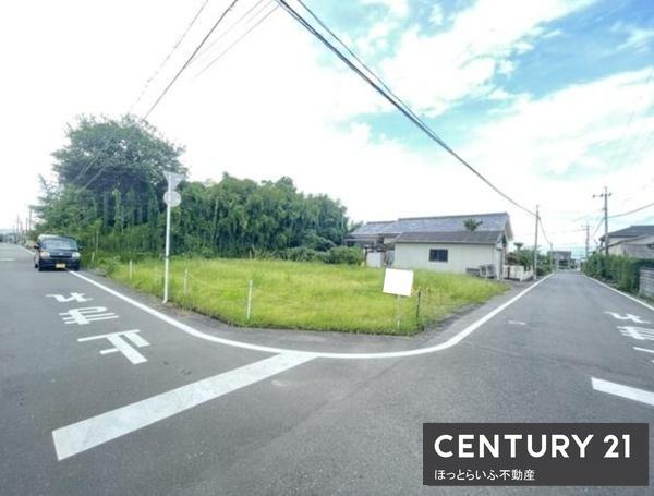 ■建築条件なしの自由な土地です■南向きの公道に接道