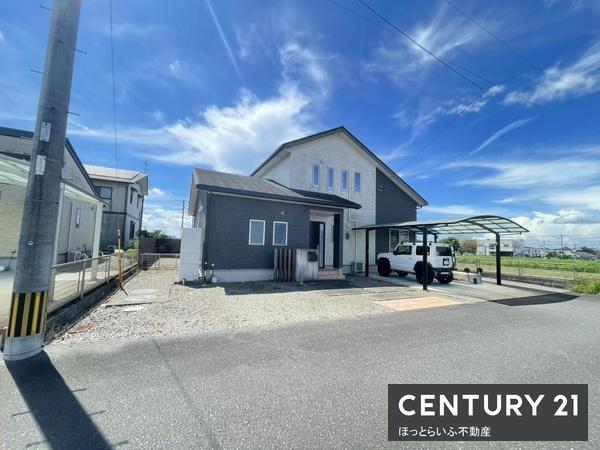 2015年完成の3SLDK　2階建て中古住宅です