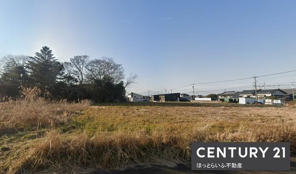 安久町にある平坦な土地