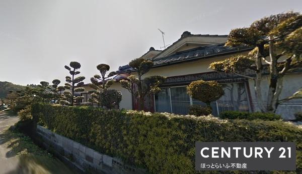 のどかな田園風景が広がる土地です（上物あり）