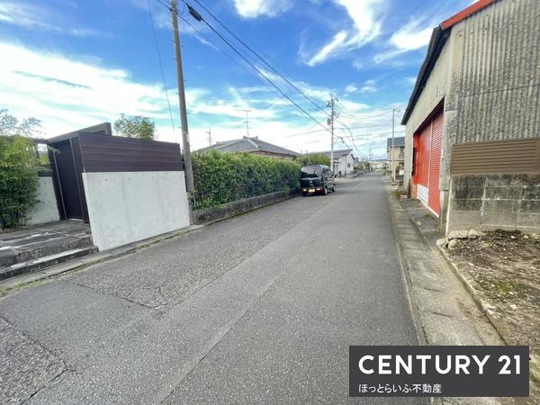 都城市上長飯町の土地(前面道路含む現地写真)