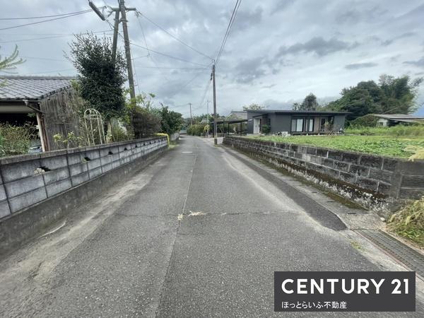 都城市高城町桜木の土地(前面道路含む現地写真)