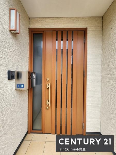 甲斐元町に店舗付き住居が出ました