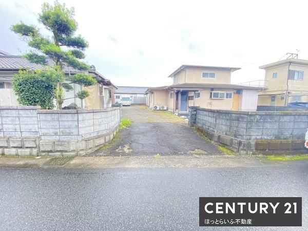 広々空間の戸建て住宅です