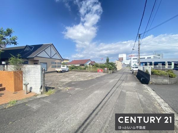 都城市上川東１丁目の店舗付住宅
