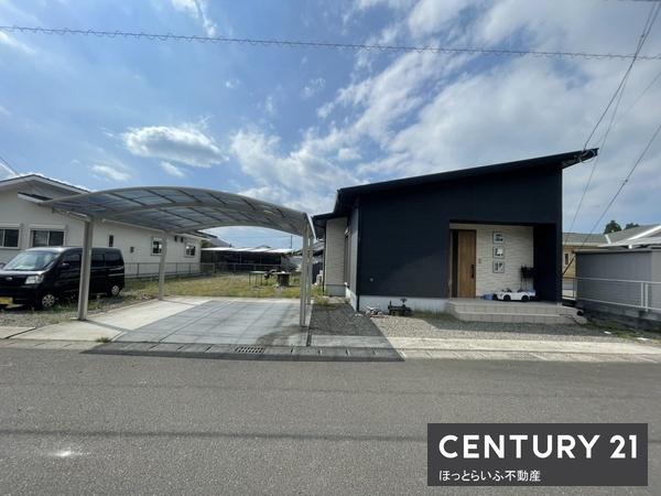 築4年の戸建て住宅　敷地100坪以上とゆったりです