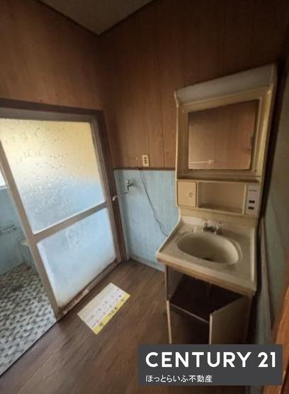 都城市南鷹尾町の中古一戸建て(洗面台・洗面所)