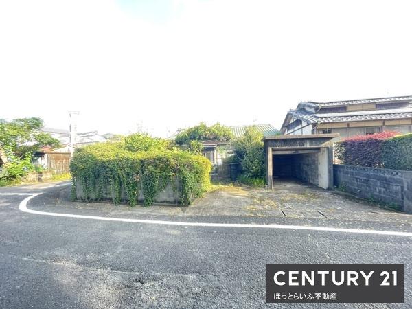 都城駅から徒歩13分の売地です。