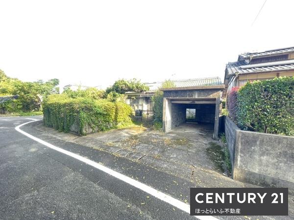 都城駅から徒歩13分の売地です。