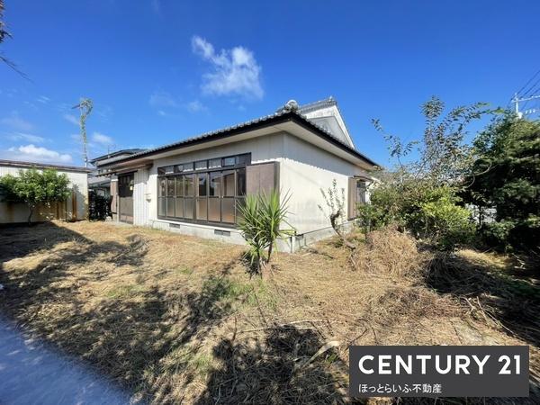 1996年築の落ち着いた雰囲気