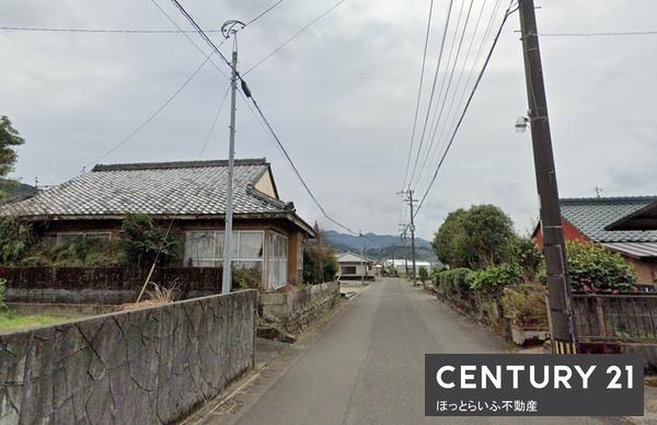 静かな場所に土地が出ました