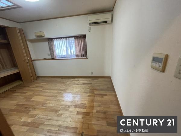 都城市高城町穂満坊の中古一戸建て(洋室)