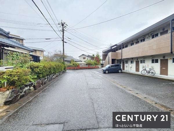 小中学校まで徒歩圏内の人気エリアに収益物件が登場しました