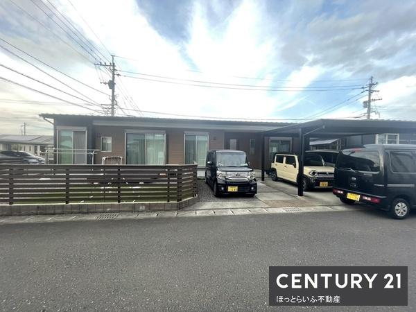 太陽光発電　蓄電池つきの元モデルハウス築浅中古物件