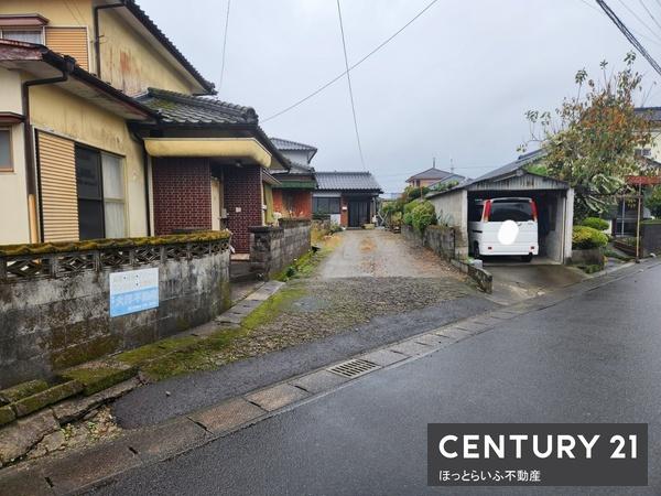 静かな環境にある土地です