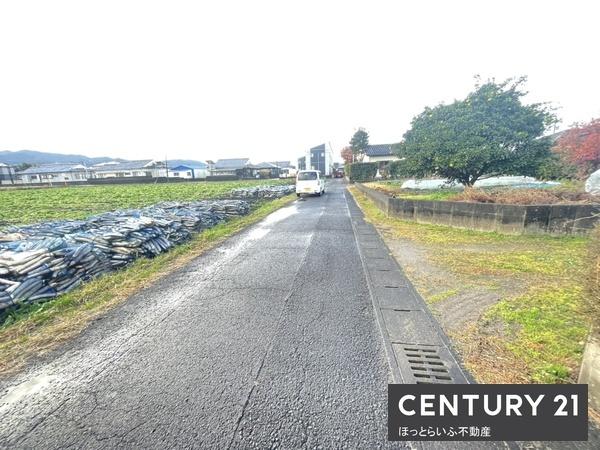 静かな環境。建築条件なしで自由設計可能
