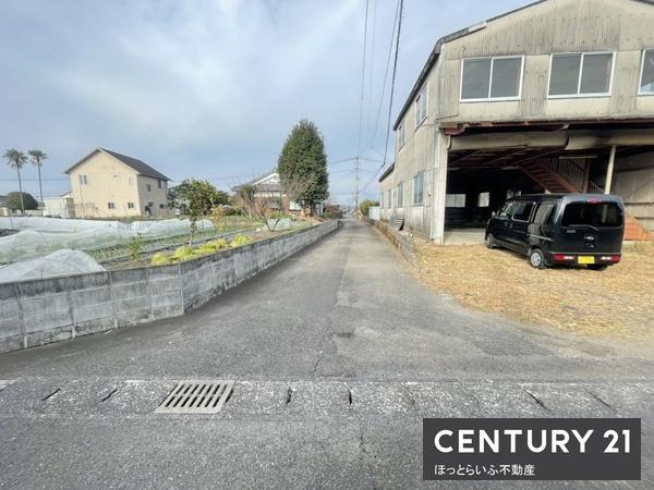 高木町の売倉庫です　鉄骨スレート葺2階建て