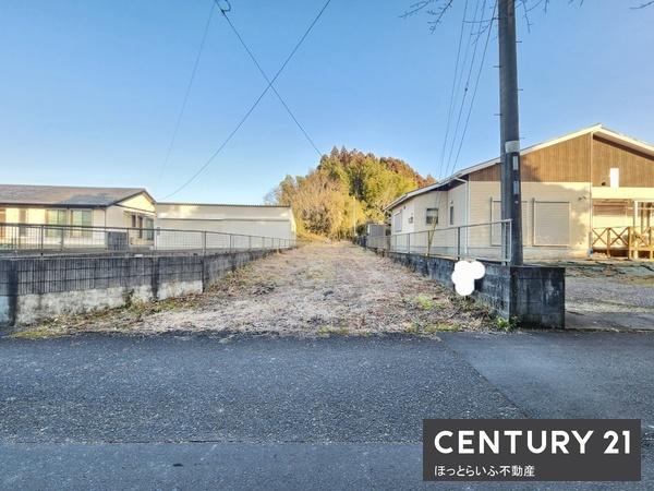 小学校近くにある520坪の土地です