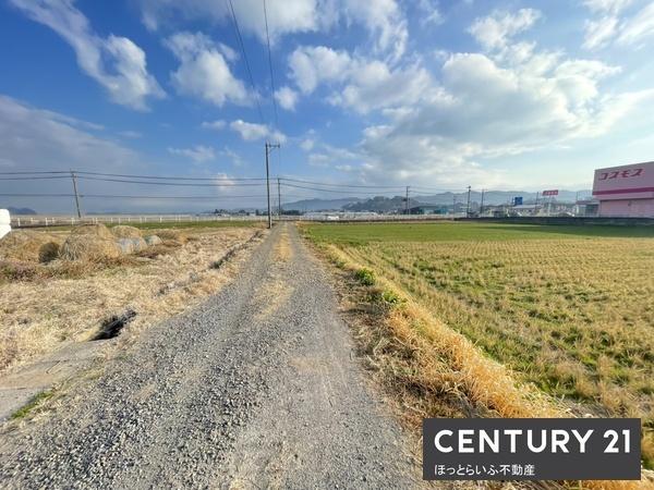 事業用地にオススメ　まとまった土地が登場しました