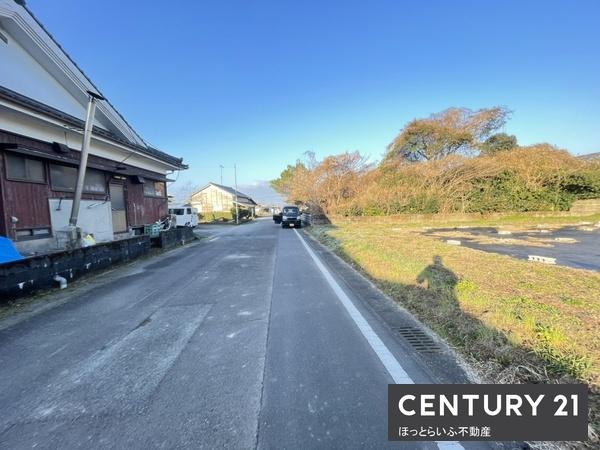国道269号線近くで利便性の高い宅地です