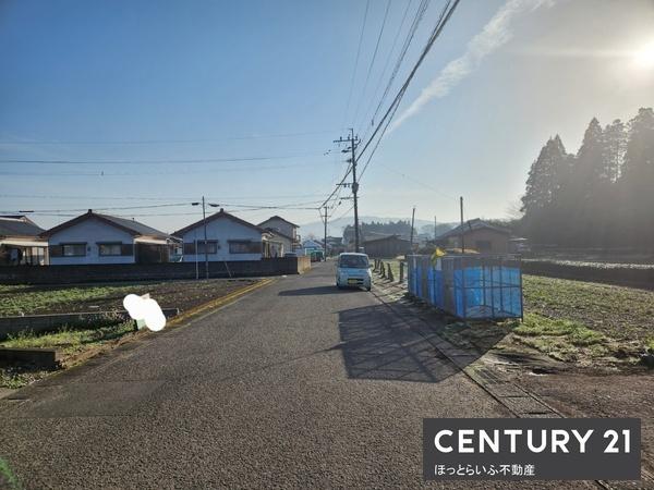 静かな場所にある土地です