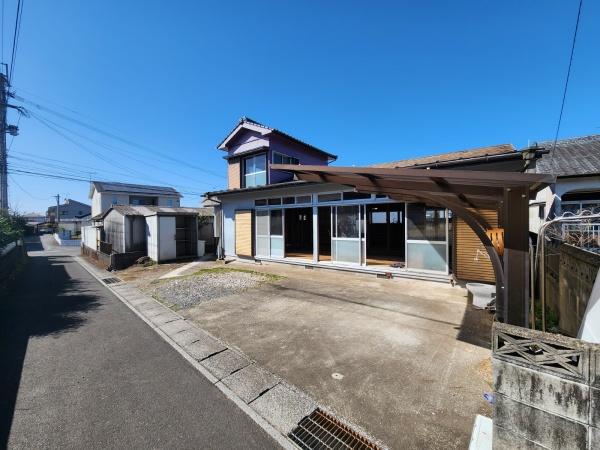 静かな場所に５２坪の解体更地の土地が出ました