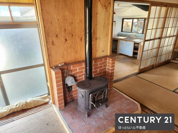 薪ストーブがある中古住宅でスローライフを過ごしませんか