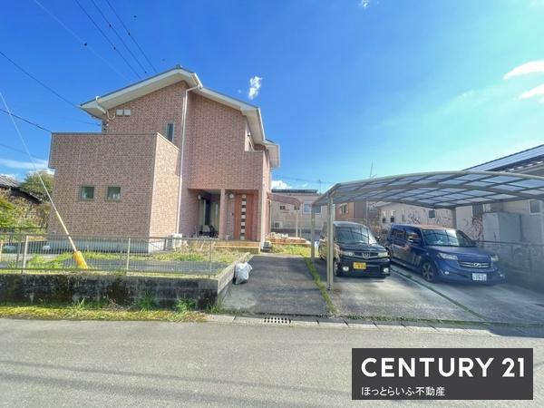 西小学校エリア　築14年中古住宅　カーポート　庭あり