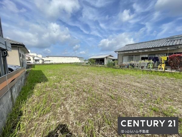 祝吉小学校エリアの売地です