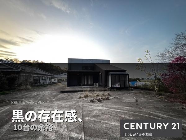 黒の存在感　15台の余裕