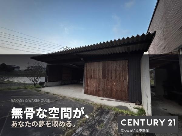 黒の存在感　15台の余裕