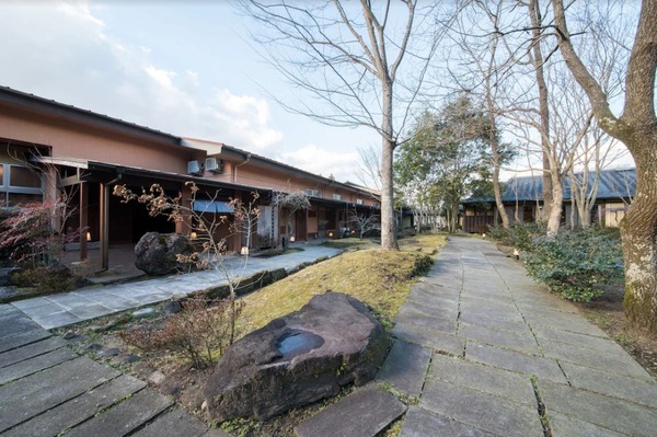 都城市菓子野町の土地(旬の料理とお湯の宿常盤荘)
