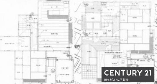 2階建て中古戸建です