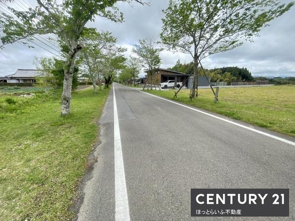 景観良好　母智丘公園すぐ近くの売地です