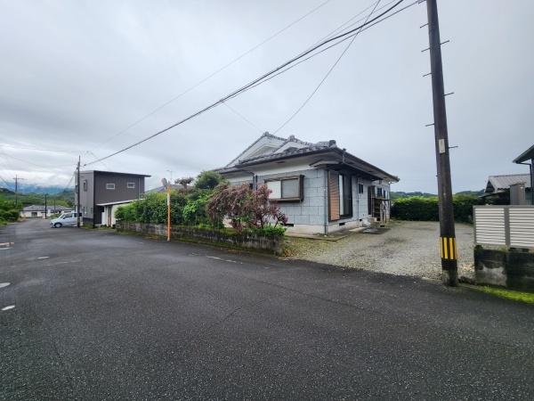北諸県郡三股町大字餅原の中古一戸建て