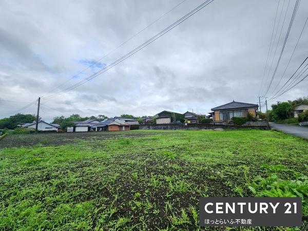 角地で日当たり良好　マイホーム建築に適した土地です
